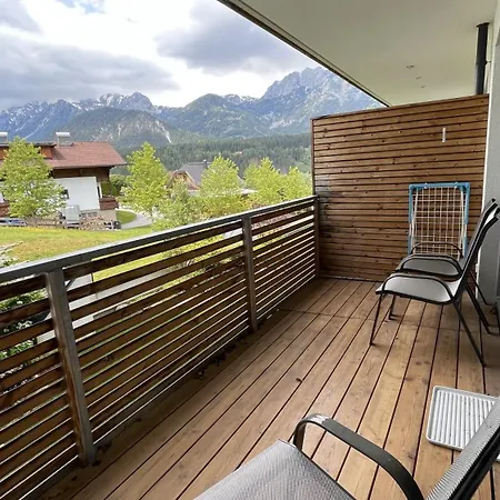 Alpine Living - Schladming 아파트 *