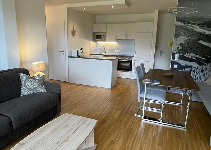 Alpine Living - Schladming شقة هاوس إم إنيستال